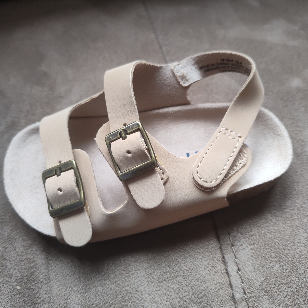 Old Navy Toddler Sandals - Tan, Size: 18-24 months